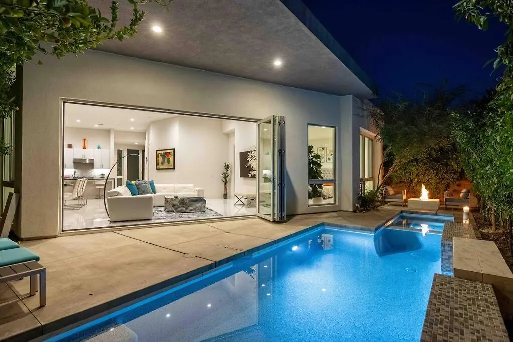 Escena Golf Course Haven - Modern 3Bed/3Bath Home Palm Springs Villa